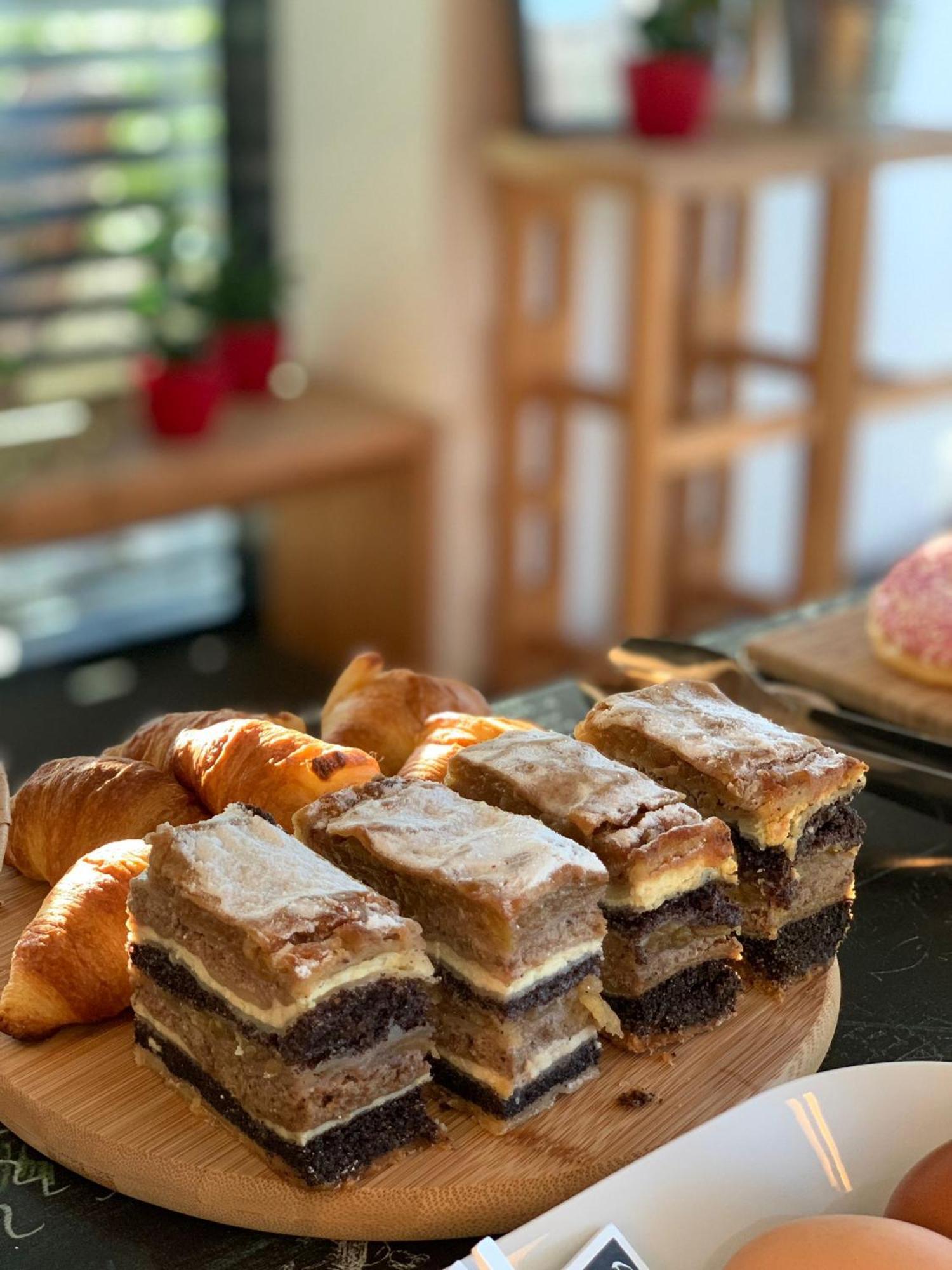Eco Boutique Hotel Ams Beagle ブレッド エクステリア 写真