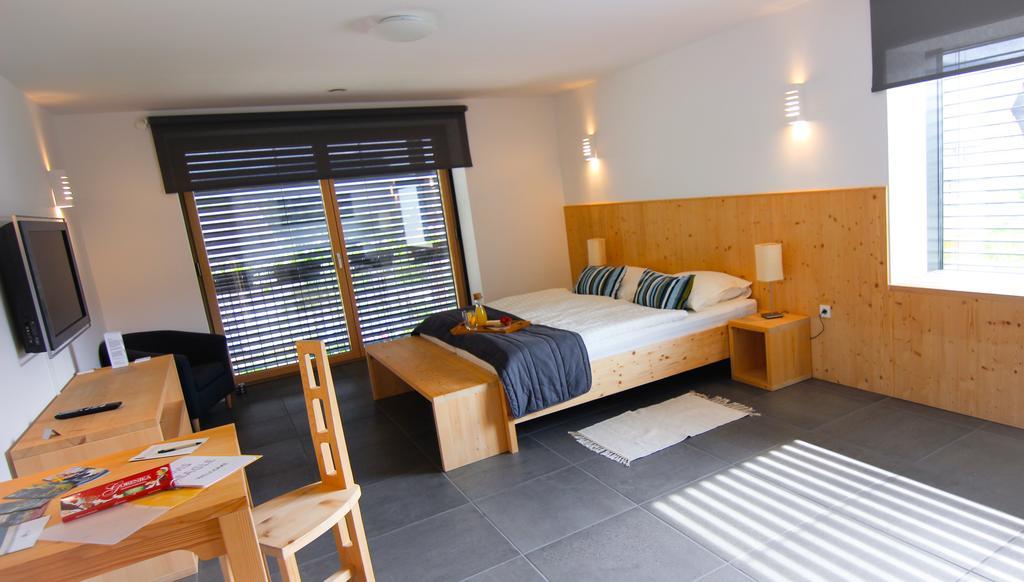 Eco Boutique Hotel Ams Beagle ブレッド エクステリア 写真